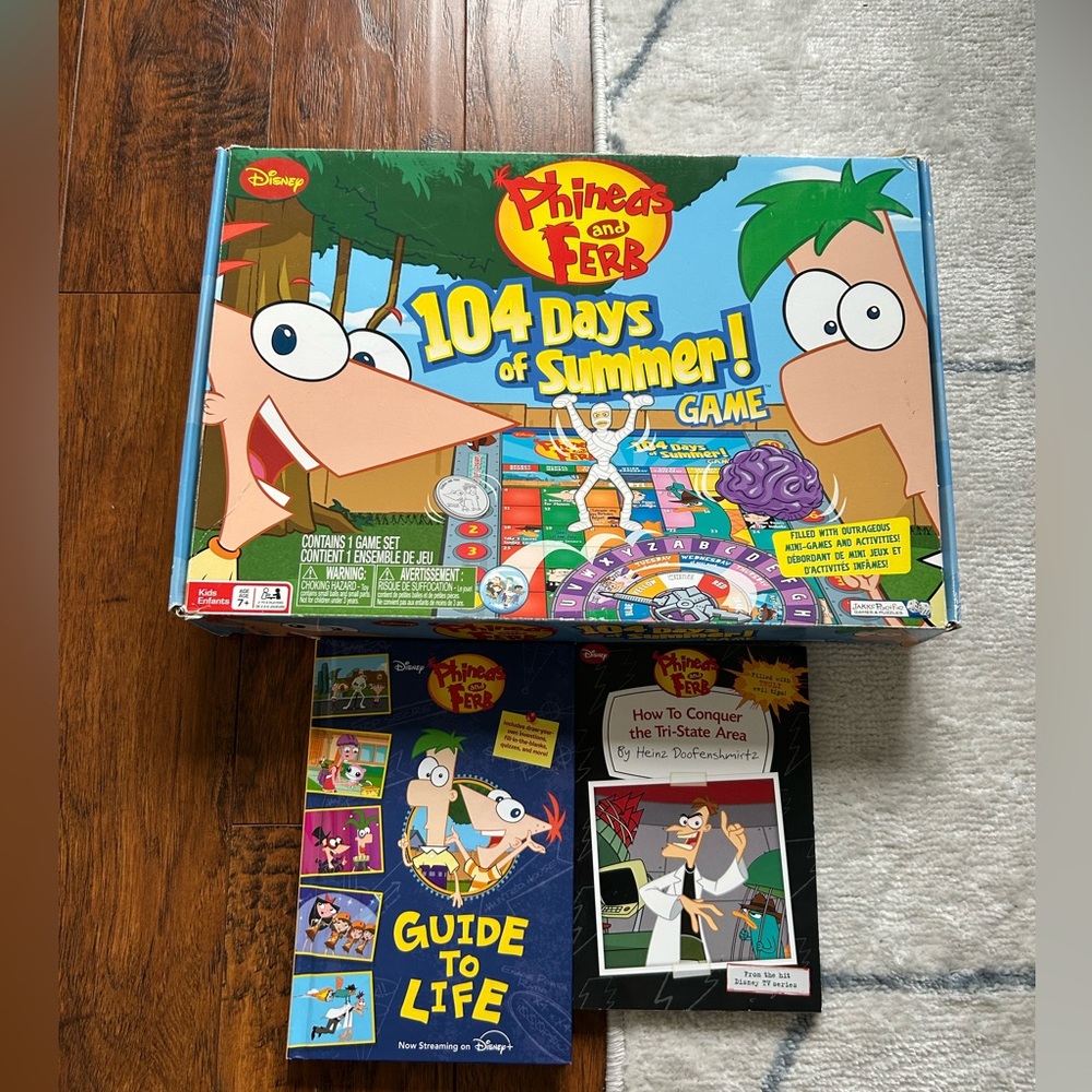 Rare Retro 🧠 Phineas and Ferb Bundle – Board Game + 2 Books - Great gift